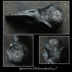 Raven/Crow skull 32